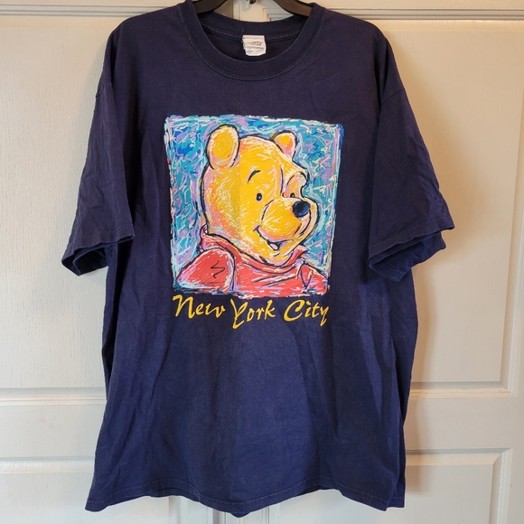 Vintage Winnie The Pooh NYC Navy Tee Shirt - Picture 1 of 6